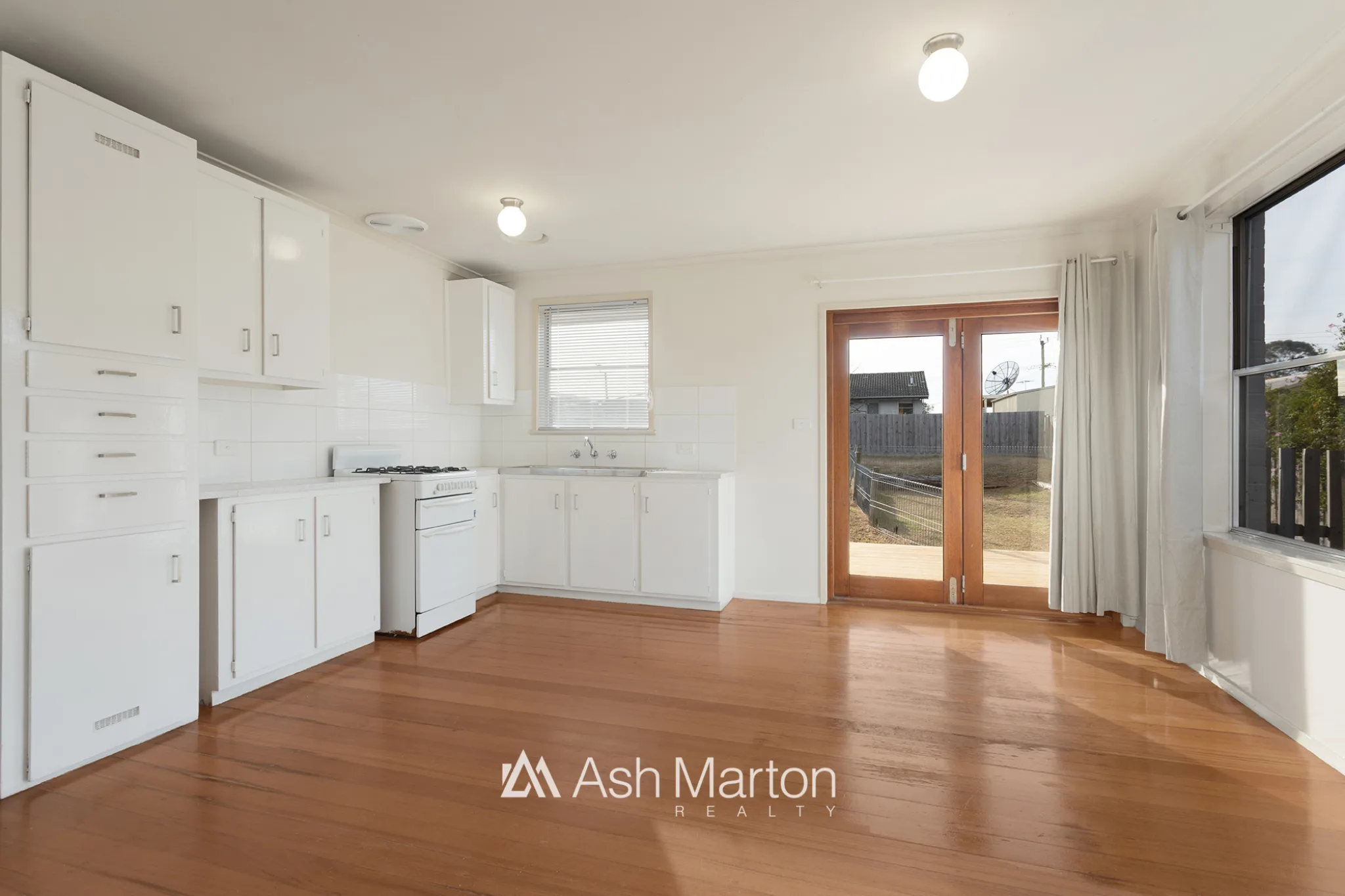59 Brunning Crescent, Frankston North - Image 2
