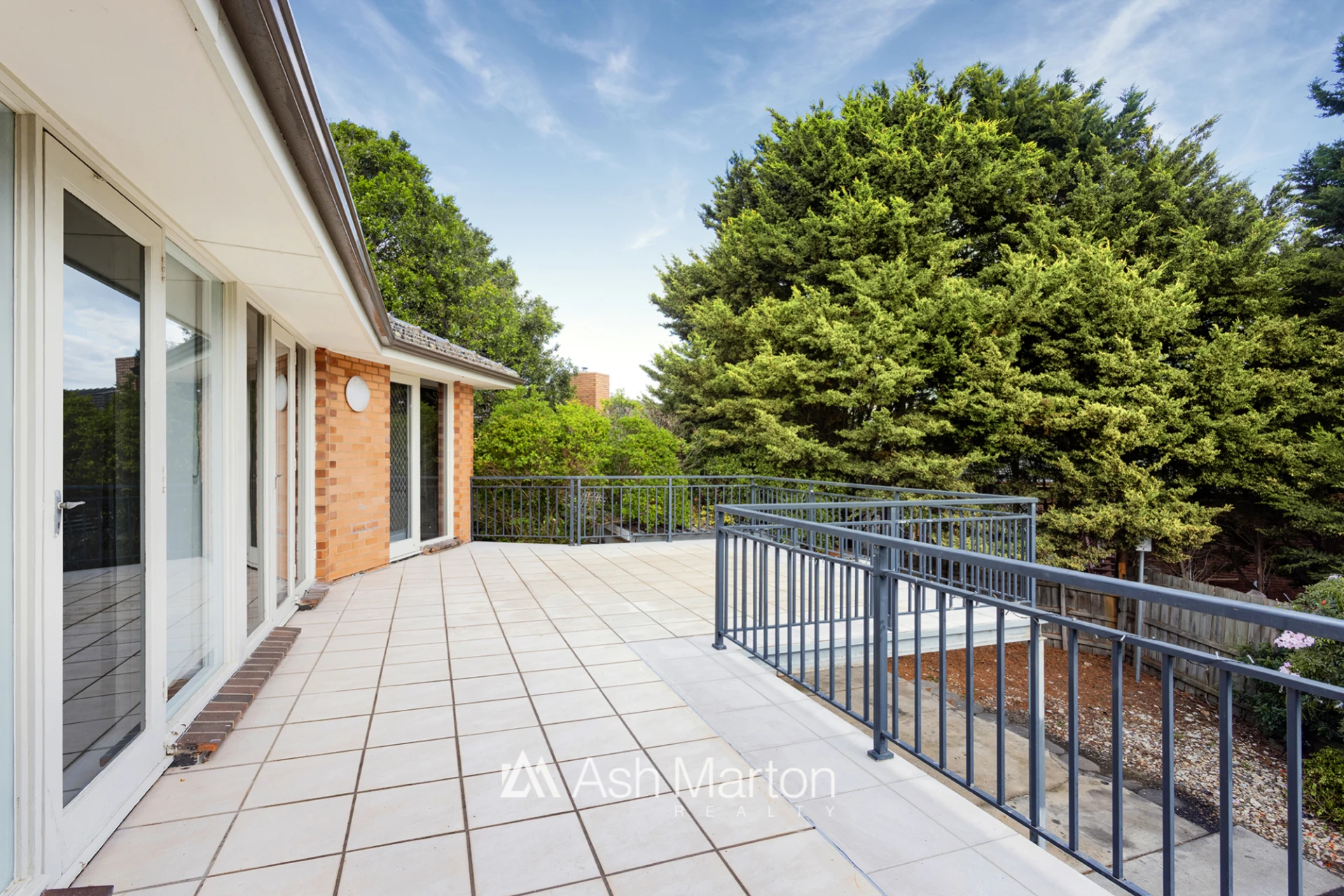 6 Kiandra  Court, Frankston