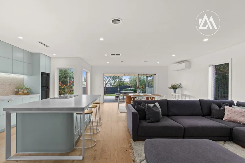 9 Heatherwood Grove, Langwarrin